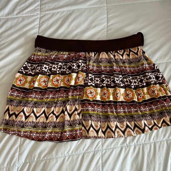 Lily White Brown, Cream and Green Patterned Mini Skirt - Picture 2 of 3